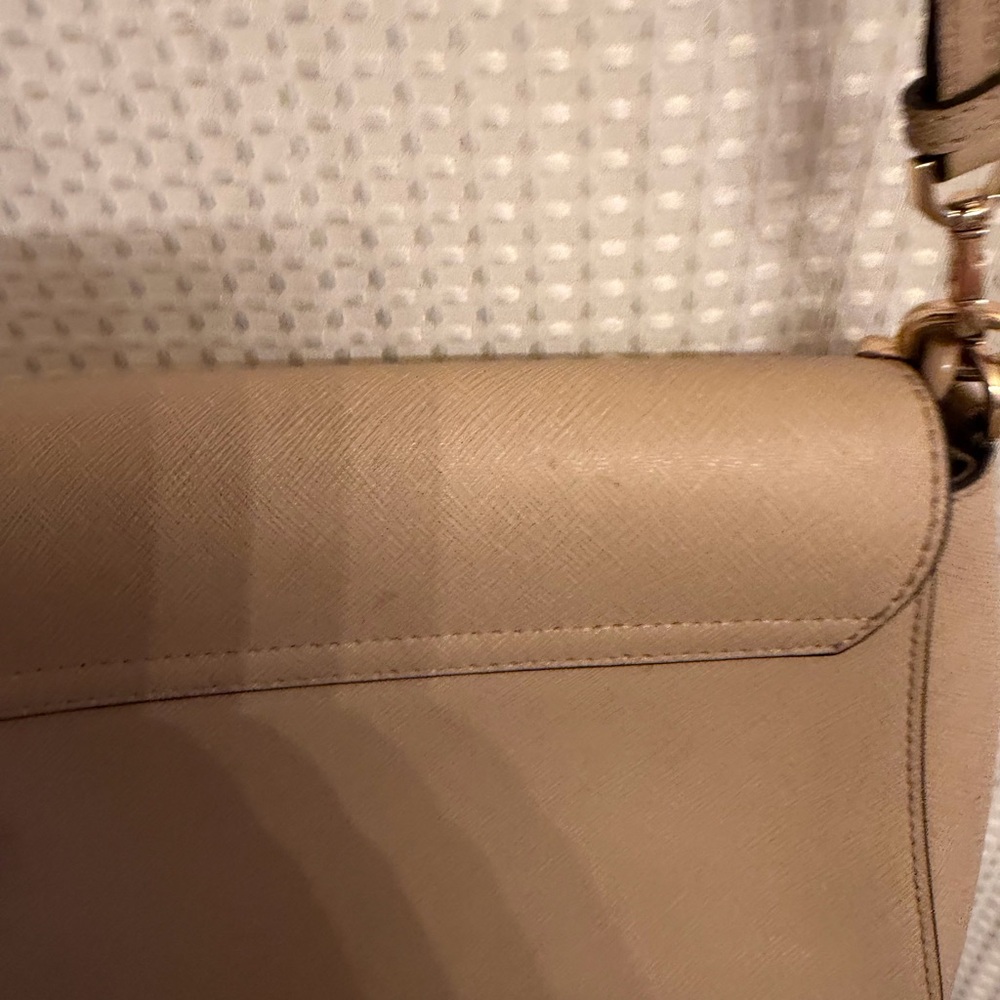 Michael Kors Beige Crossbody Bag - Picture 5 of 7